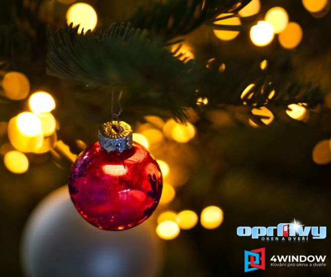 Ať je dnešní den plný světla, tepla a lidí, se kterými je vám dobře. Ať všechno spěchání na chvíli zmizí a zůstanou jen...